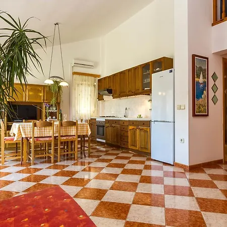 Apartment Zoric *