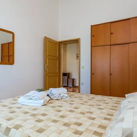 Zoric Apartment