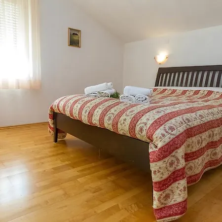 Zoric Appartement Božava